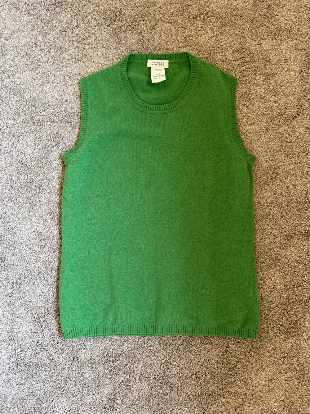 Green Barney’s New York 100% Cashmere Sweater NEW